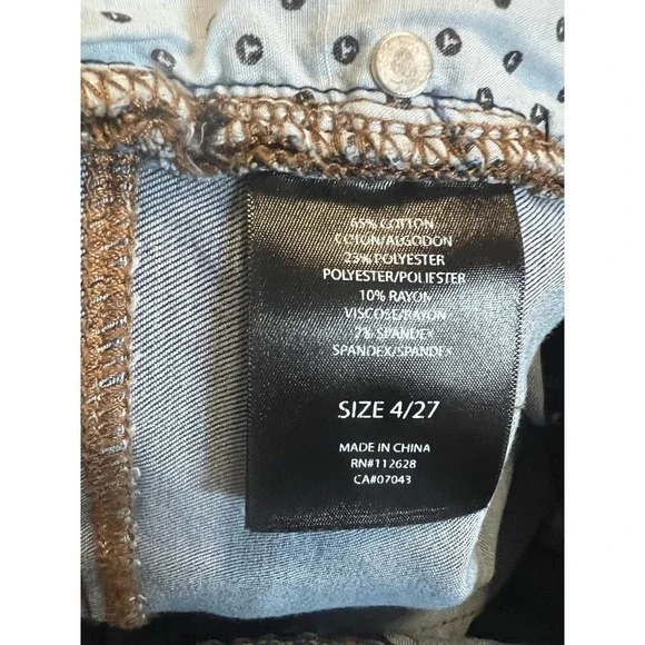 Tahari Slim Jeans 4/27 - Picture 5 of 7